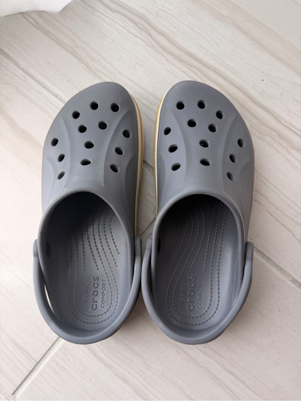 Crocs Women's Classic Clog in Gray